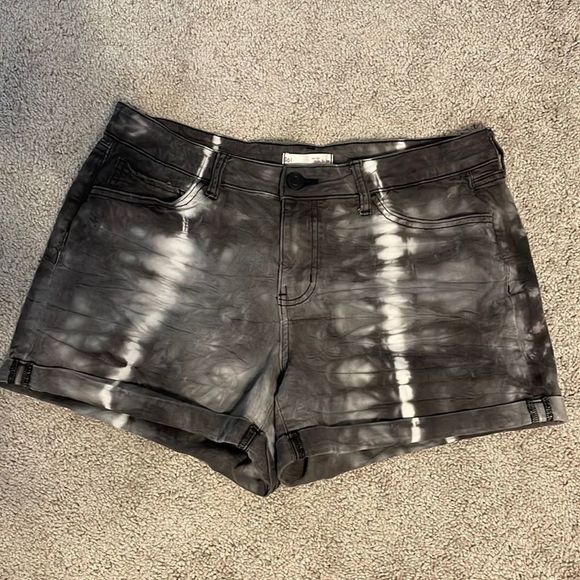 Pants - Tie Dye Shorts